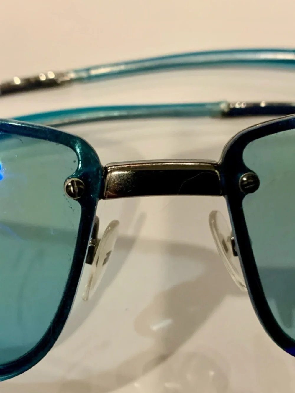 Vintage Gucci UniSex Blue Lens Metal Frame Sunglasses